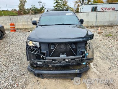 Piąte zdjęcie samochodu w środku: 2020 JEEP GRAND CHEROKEE LAREDO VIN:1C4RJFAG6LC409609 - miniatura