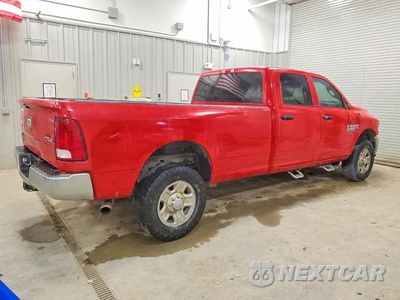 Trzecie zdjęcie samochodu z tyłu: 2018 RAM 2500 ST VIN:3C6UR5HL8JG114934 - miniatura