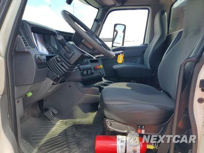 Zdjęcie 7 z 13 samochodu: 2019 INTERNATIONAL LT625 SEMI TRUCK VIN:3HSDZTZR0KN717560 - miniatura