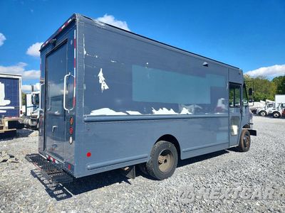 Trzecie zdjęcie samochodu z tyłu: 2020 FREIGHTLINER MT45G CHASSIS DELIVERY TRUCK VIN:4UZAC2EA5LCMK0327 - miniatura