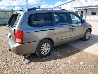 Trzecie zdjęcie samochodu z tyłu: 2011 KIA SEDONA LX VIN:KNDMG4C75B6401928 - miniatura
