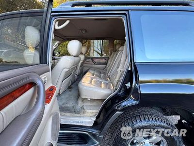 Zdjęcie 9 z 15 samochodu: 2000 LEXUS LX 470 VIN:JT6HT00WXY0116100 - miniatura