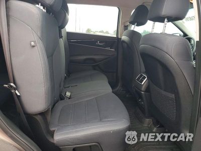 Zdjęcie 11 z 14 samochodu: 2019 KIA SORENTO LX VIN:5XYPGDA35KG563410 - miniatura