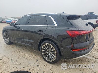 Drugie zdjęcie samochodu z przodu: 2019 AUDI E-TRON PRESTIGE VIN:WA1VAAGE8KB013008 - miniatura