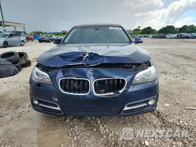 Piąte zdjęcie samochodu w środku: 2016 BMW 528 I VIN:WBA5A5C51GG347505 - miniatura