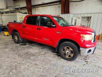 Czwarte zdjęcie samochodu z boku: 2011 TOYOTA TUNDRA CREWMAX SR5 VIN:5TFDY5F14BX184120 - miniatura