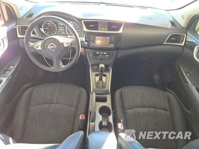 Zdjęcie 8 z 12 samochodu: 2018 NISSAN SENTRA SV VIN:3N1AB7AP9JL625362 - miniatura