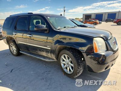 Czwarte zdjęcie samochodu z boku: 2011 GMC YUKON DENALI VIN:1GKS1EEF3BR201572 - miniatura