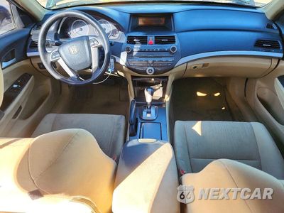 Zdjęcie 8 z 13 samochodu: 2012 HONDA ACCORD LX VIN:1HGCP2F3XCA058803 - miniatura