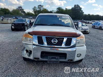 Piąte zdjęcie samochodu w środku: 2015 NISSAN TITAN SL VIN:1N6AA0EC9FN500722 - miniatura