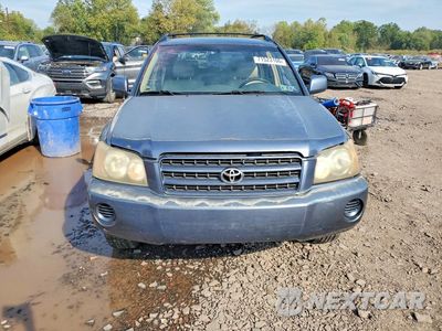 Piąte zdjęcie samochodu w środku: 2002 TOYOTA HIGHLANDER LIMITED VIN:JTEHF21A220065029 - miniatura