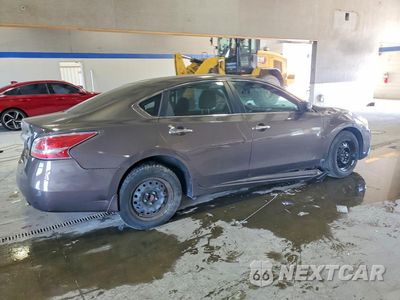Trzecie zdjęcie samochodu z tyłu: 2015 NISSAN ALTIMA 2.5 S VIN:1N4AL3AP9FN369577 - miniatura