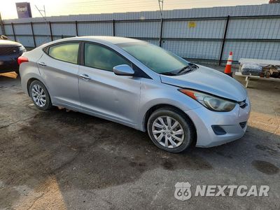 Czwarte zdjęcie samochodu z boku: 2011 HYUNDAI ELANTRA GLS VIN:5NPDH4AEXBH046369 - miniatura
