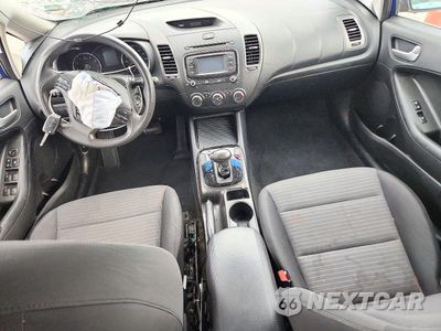 Zdjęcie 8 z 13 samochodu: 2017 KIA FORTE LX VIN:3KPFL4A73HE152023 - miniatura