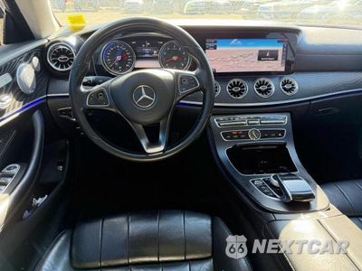 Zdjęcie 9 z 13 samochodu: 2018 MERCEDES-BENZ E 400 4MATIC VIN:WDD1J6GB2JF031704 - miniatura