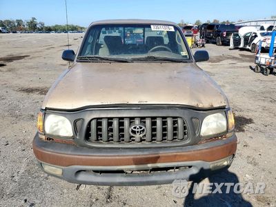 Piąte zdjęcie samochodu w środku: 2003 TOYOTA TACOMA BASE VIN:5TENL42N23Z211881 - miniatura