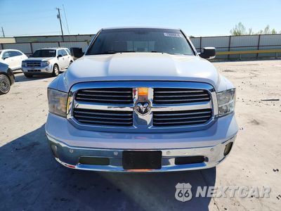 Piąte zdjęcie samochodu w środku: 2015 RAM 1500 SLT VIN:1C6RR6LT1FS554318 - miniatura