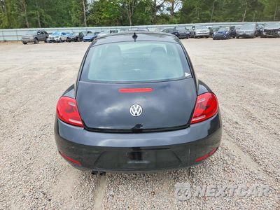 Zdjęcie 6 z 12 samochodu: 2013 VOLKSWAGEN BEETLE VIN:3VWJX7AT0DM605170 - miniatura