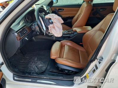 Zdjęcie 7 z 11 samochodu: 2009 BMW 328 XIT VIN:WBAUU33579A540240 - miniatura