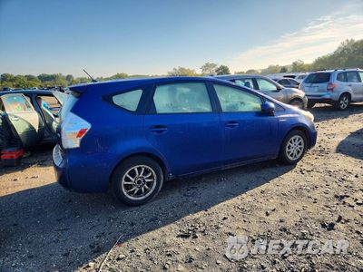 Trzecie zdjęcie samochodu z tyłu: 2013 TOYOTA PRIUS V TWO VIN:JTDZN3EU0D3266015 - miniatura