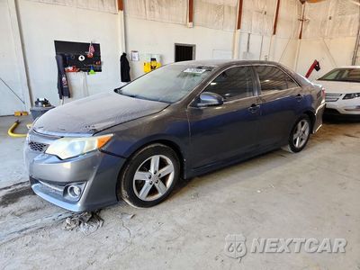 2014 TOYOTA CAMRY SE 4T1BF1FK2EU333642 - główne zdjęcie licytacji z USA - miniatura