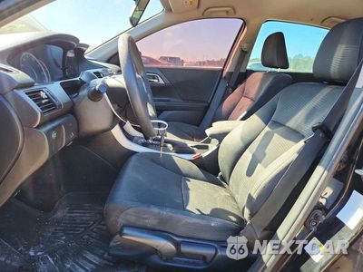Zdjęcie 7 z 12 samochodu: 2015 HONDA ACCORD LX VIN:1HGCR2F33FA255892 - miniatura