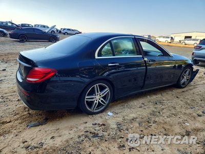 Trzecie zdjęcie samochodu z tyłu: 2017 MERCEDES-BENZ E 300 VIN:WDDZF4JB2HA217736 - miniatura