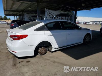 Trzecie zdjęcie samochodu z tyłu: 2017 HYUNDAI SONATA SPORT 2.0T VIN:5NPE34AB6HH437360 - miniatura