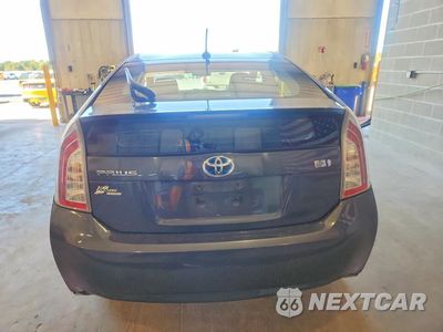 Zdjęcie 6 z 12 samochodu: 2012 TOYOTA PRIUS THREE VIN:JTDKN3DU8C1565555 - miniatura
