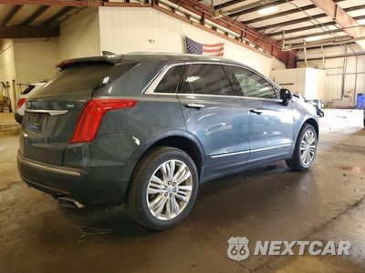 Trzecie zdjęcie samochodu z tyłu: 2019 CADILLAC XT5 PREMIUM LUXURY VIN:1GYKNERS8KZ194359 - miniatura