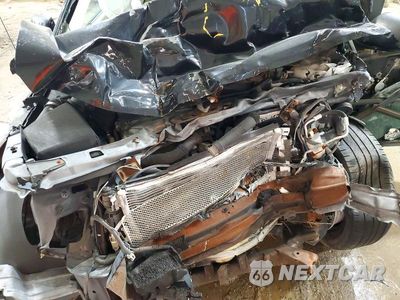 Zdjęcie 12 z 14 samochodu: 2004 SATURN VUE VIN:5GZCZ63404S864625 - miniatura