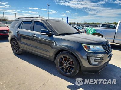 Czwarte zdjęcie samochodu z boku: 2017 FORD EXPLORER XLT VIN:1FM5K7D83HGA10626 - miniatura