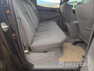 Zdjęcie 10 z 12 samochodu: 2011 TOYOTA TACOMA V6 VIN:3TMLU4EN9BM070268 - miniatura