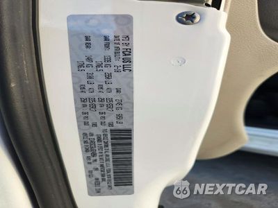 Zdjęcie 13 z 13 samochodu: 2018 DODGE GRAND CARAVAN SXT VIN:2C4RDGCG0JR248964 - miniatura