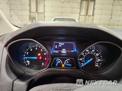 Zdjęcie 9 z 12 samochodu: 2016 FORD FOCUS SE VIN:1FADP3F25GL354800 - miniatura