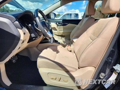 Zdjęcie 7 z 14 samochodu: 2017 NISSAN ROGUE SV VIN:KNMAT2MTXHP508183 - miniatura
