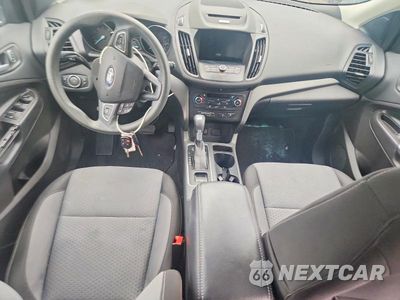 Zdjęcie 8 z 14 samochodu: 2017 FORD ESCAPE SE VIN:1FMCU9GD3HUC17430 - miniatura