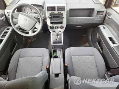 Zdjęcie 8 z 12 samochodu: 2008 JEEP COMPASS SPORT VIN:1J8FT47WX8D781609 - miniatura
