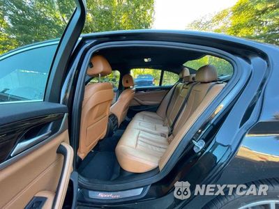Zdjęcie 12 z 12 samochodu: 2019 BMW 540 XI VIN:WBAJE7C58KWW14782 - miniatura