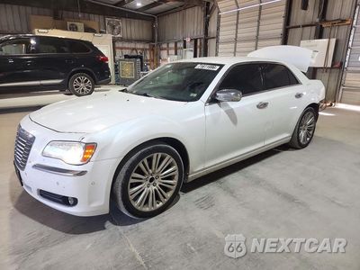 2014 CHRYSLER 300C 2C3CCAEG1EH323772 - główne zdjęcie licytacji z USA - miniatura