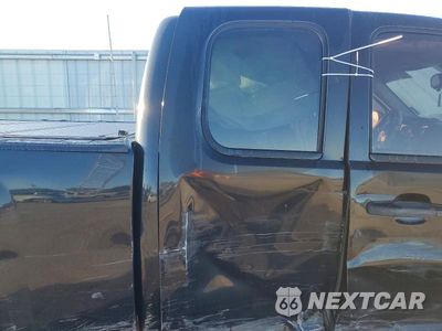 Zdjęcie 10 z 12 samochodu: 2013 CHEVROLET SILVERADO K1500 LT VIN:1GCRKSE76DZ159920 - miniatura