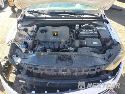 Zdjęcie 11 z 12 samochodu: 2017 HYUNDAI ELANTRA SE VIN:5NPD74LF8HH196501 - miniatura