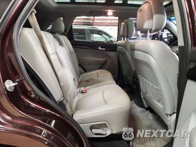Zdjęcie 11 z 13 samochodu: 2015 KIA SORENTO SX VIN:5XYKWDA74FG589728 - miniatura
