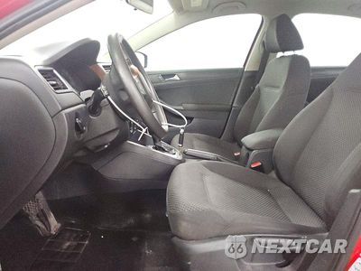 Zdjęcie 7 z 12 samochodu: 2012 VOLKSWAGEN JETTA BASE VIN:3VW2K7AJXCM339771 - miniatura