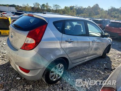 Trzecie zdjęcie samochodu z tyłu: 2016 HYUNDAI ACCENT SE VIN:KMHCT5AE7GU261295 - miniatura