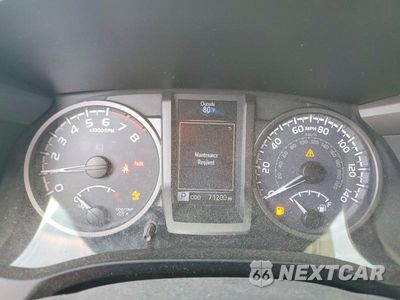 Zdjęcie 9 z 13 samochodu: 2019 TOYOTA TACOMA TRD OFF-ROAD VIN:3TMCZ5AN3KM227659 - miniatura