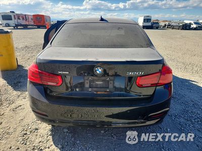 Zdjęcie 11 z 24 samochodu: 2017 BMW 320 XI VIN:WBA8A3C31HK693021 - miniatura
