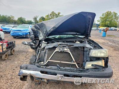 Piąte zdjęcie samochodu w środku: 2003 CHEVROLET SILVERADO C1500 VIN:2GCEC19X531140671 - miniatura