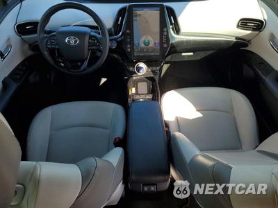 Zdjęcie 8 z 12 samochodu: 2022 TOYOTA PRIUS PRIME LE VIN:JTDKAMFP5N3215168 - miniatura
