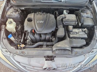 Zdjęcie 11 z 13 samochodu: 2011 HYUNDAI SONATA GLS VIN:5NPEB4ACXBH276627 - miniatura